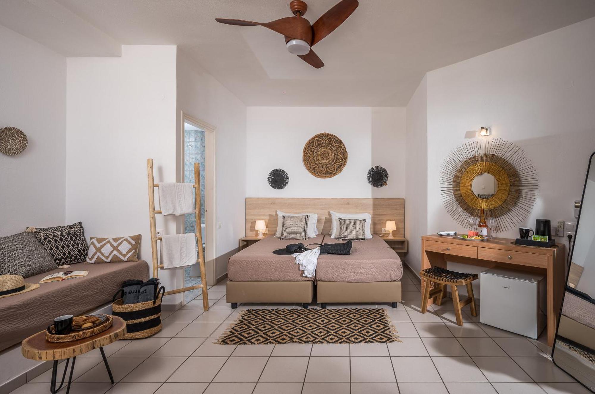 Cretan Seaside Boutique Hotel Hersonissos  Exterior photo